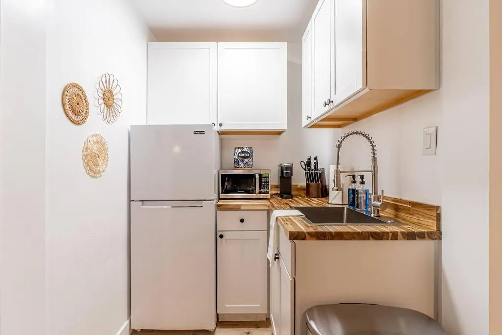Riverside Glam: Stylish Urban Escape Reno 0*,  United States